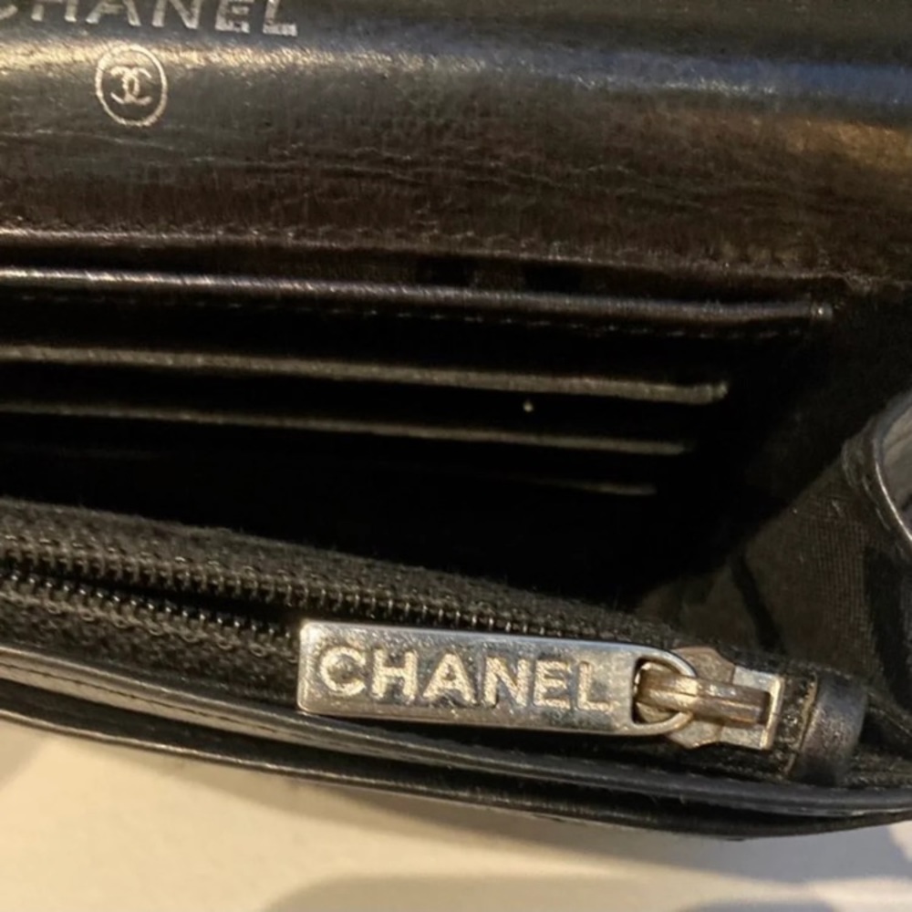 CHANEL Quilted Cambon Ligne Lambskin Leather Flap Wallet Black - Picture 8 of 16